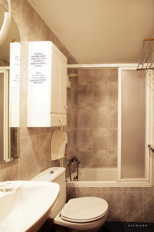 Hostal Musunzar Leitza Kültér fotó