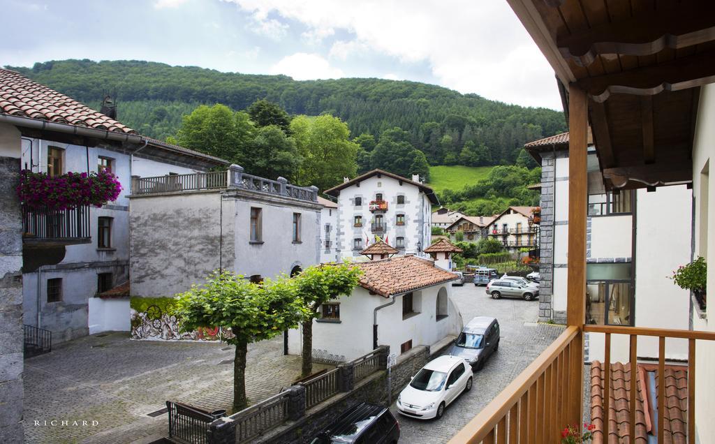Hostal Musunzar Leitza Kültér fotó